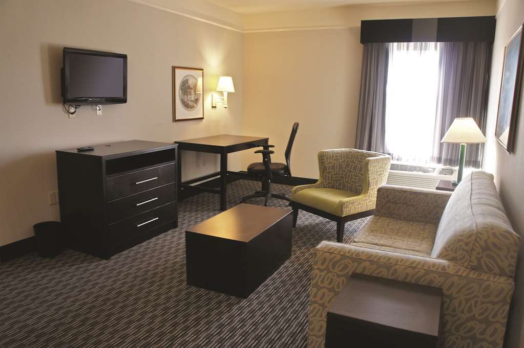 La Quinta By Wyndham Beaumont West Hotel Ruang foto